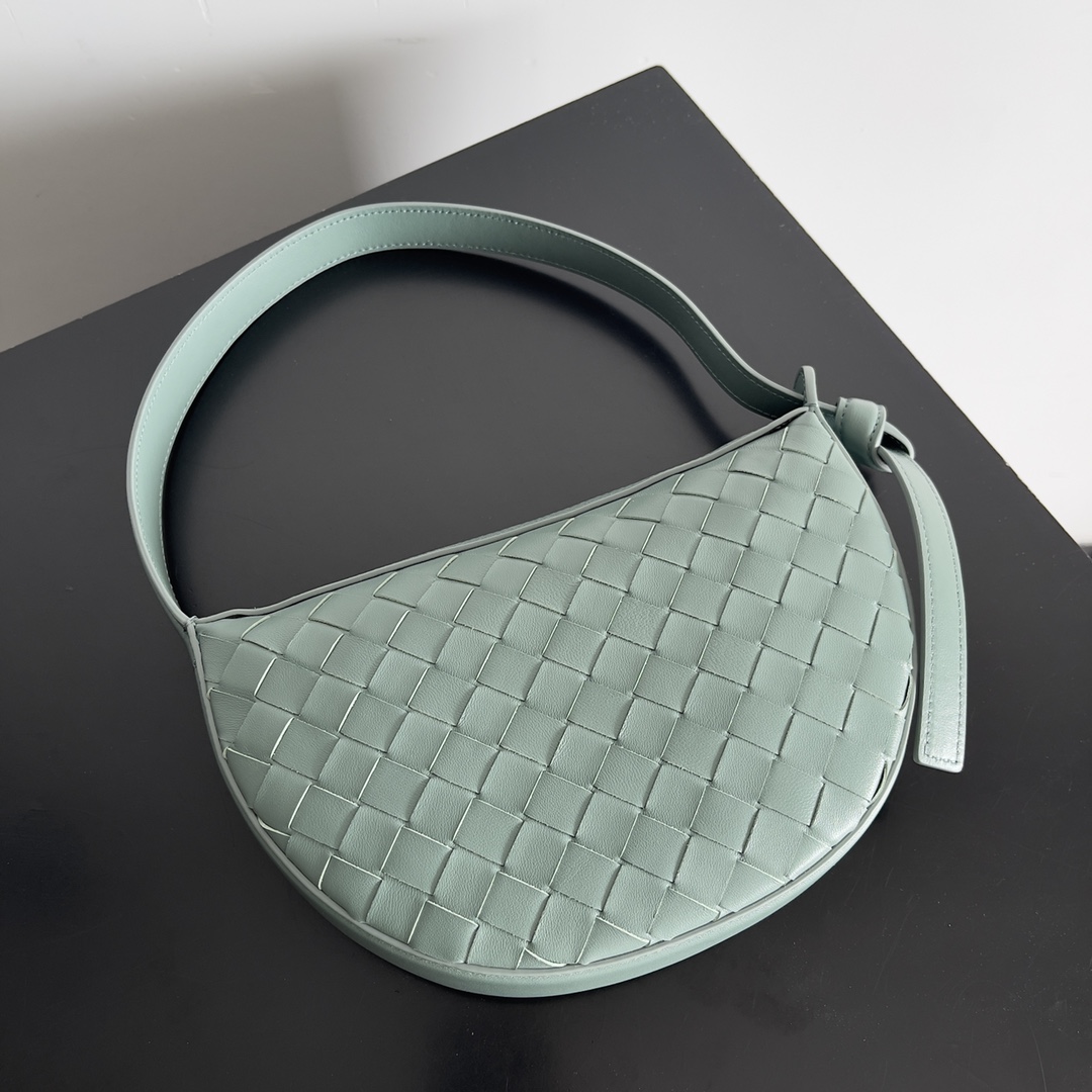 Bottega Veneta Hobo Bags